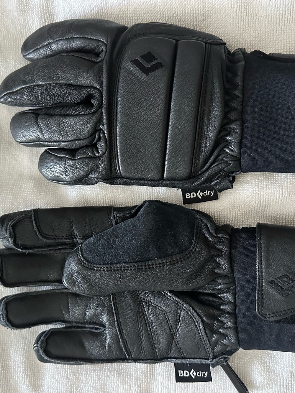 Black Diamond Women’s Spark BD.dry Leather Ski Gloves Black Size M